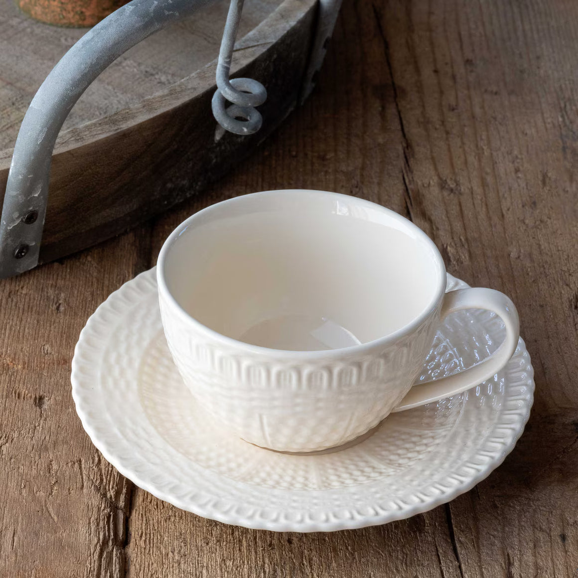 Creamware Basketweave Cup & Saucer (4 Sets)